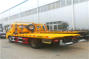 成华区附近拖车救援搭电